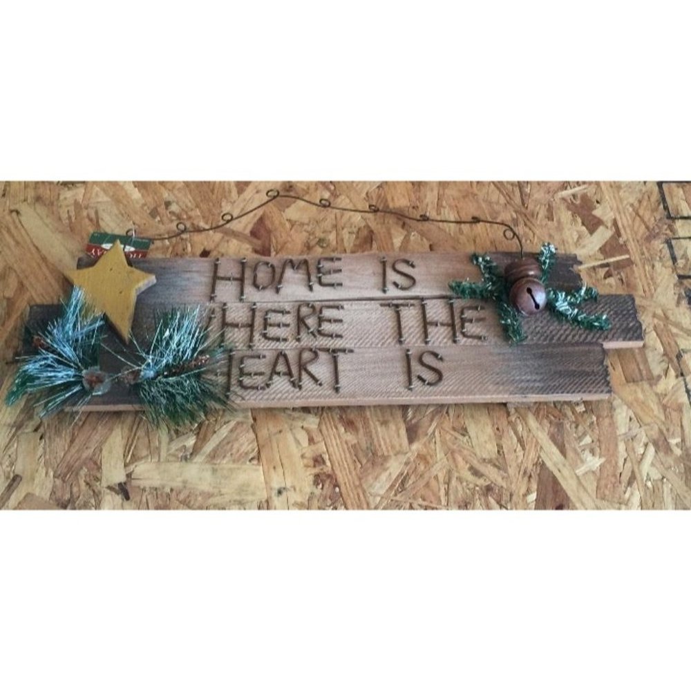 Holiday Christmas Wall Decor